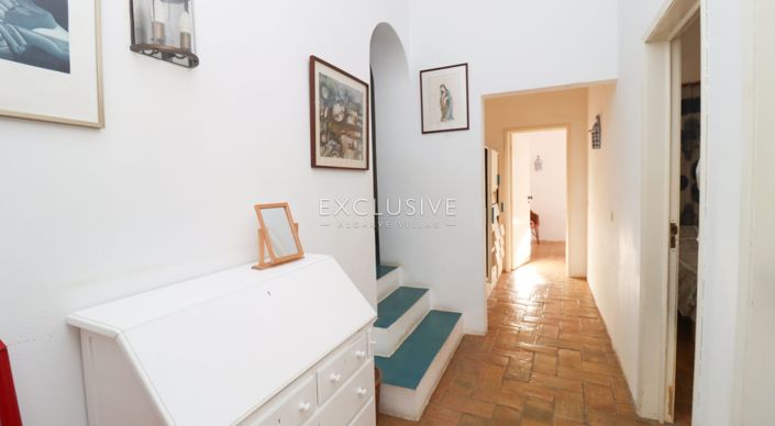 Image No.21-4 Bed Villa for sale