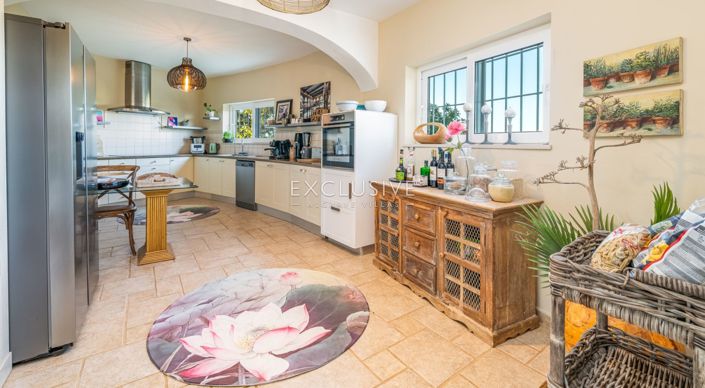 Image No.14-Villa for sale