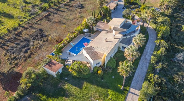 Image No.2-Villa for sale