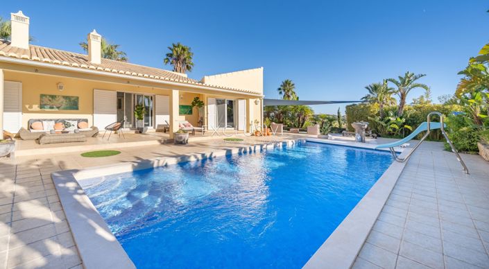 Image No.20-Villa for sale