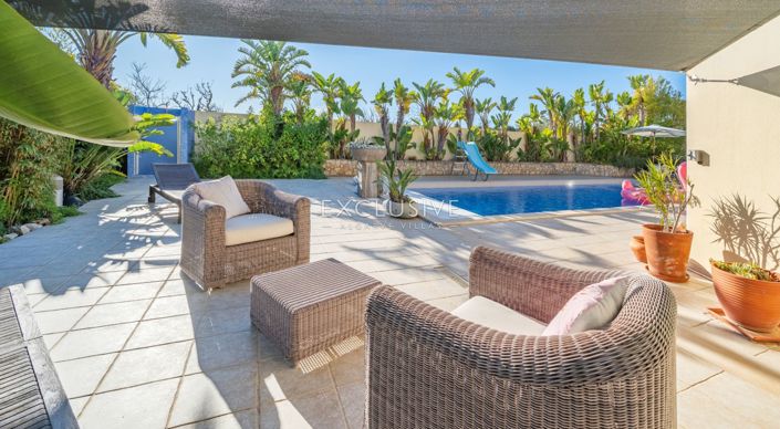 Image No.22-Villa for sale