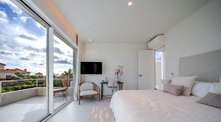 Image No.35-3 Bed Villa for sale