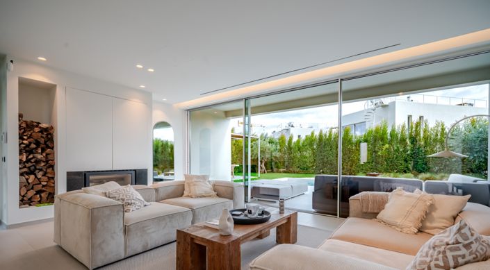 Image No.9-3 Bed Villa for sale