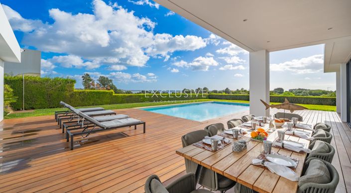 Image No.10-5 Bed Villa for sale