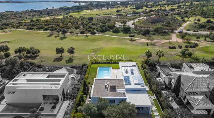 Image No.2-5 Bed Villa for sale