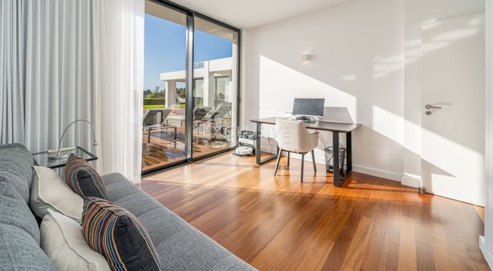 Image No.22-5 Bed Villa for sale