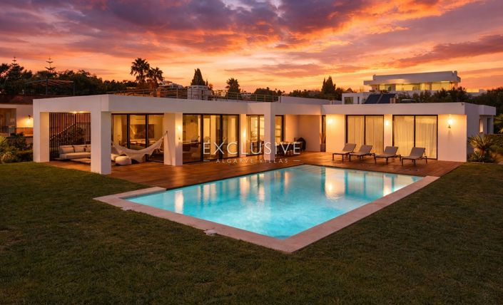 Image No.3-5 Bed Villa for sale