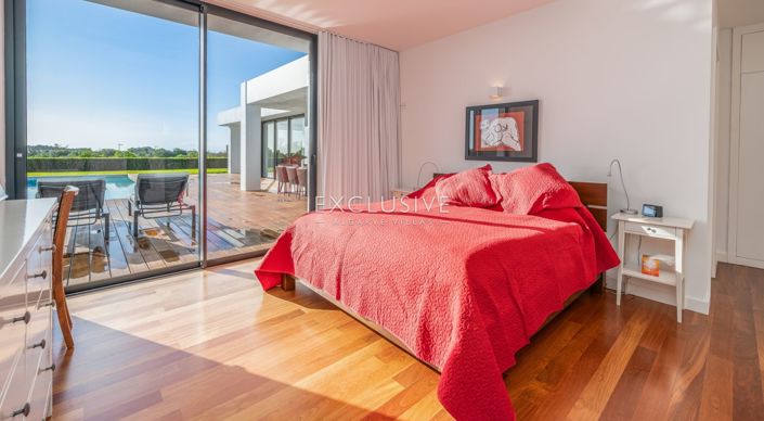 Image No.38-5 Bed Villa for sale