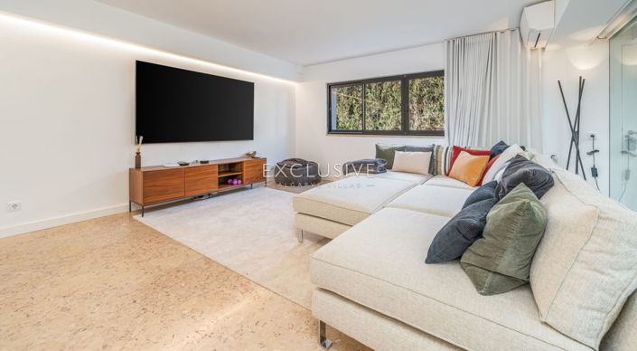 Image No.44-5 Bed Villa for sale