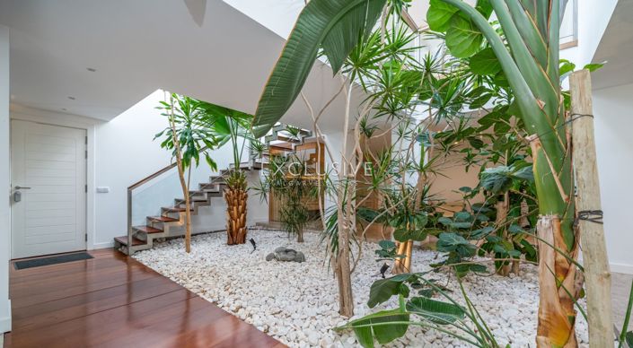 Image No.45-5 Bed Villa for sale