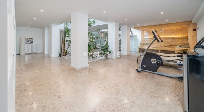 Image No.50-5 Bed Villa for sale