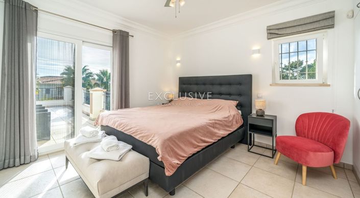 Image No.14-4 Bed Villa for sale