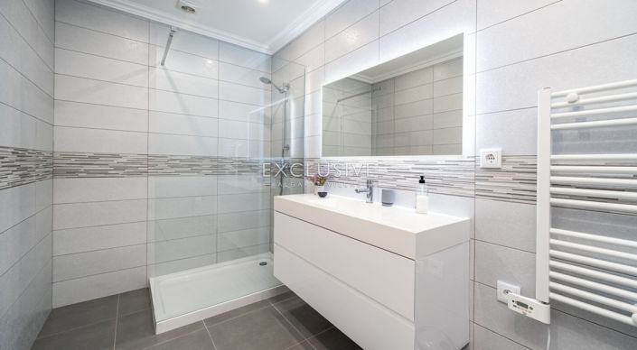 Image No.25-4 Bed Villa for sale