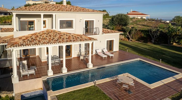 Image No.10-5 Bed Villa for sale