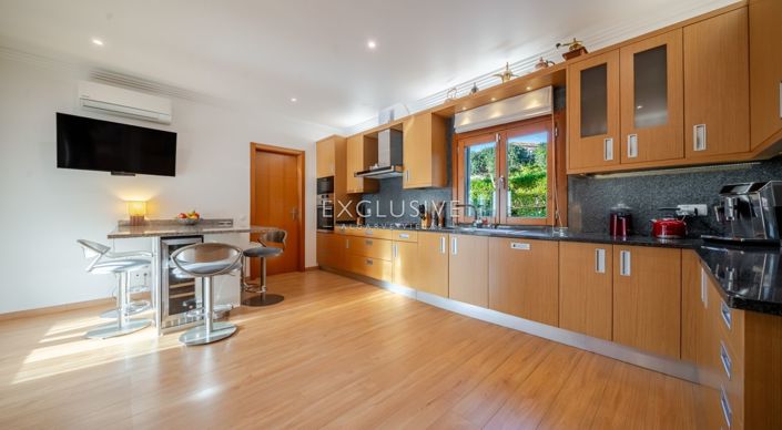 Image No.18-5 Bed Villa for sale