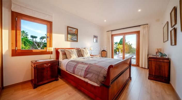 Image No.44-5 Bed Villa for sale