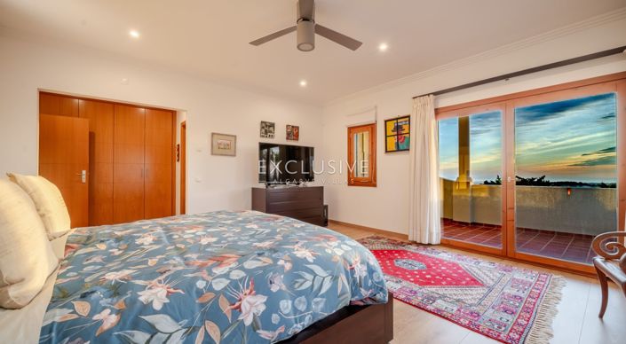 Image No.58-5 Bed Villa for sale