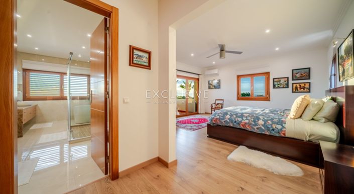 Image No.58-5 Bed Villa for sale