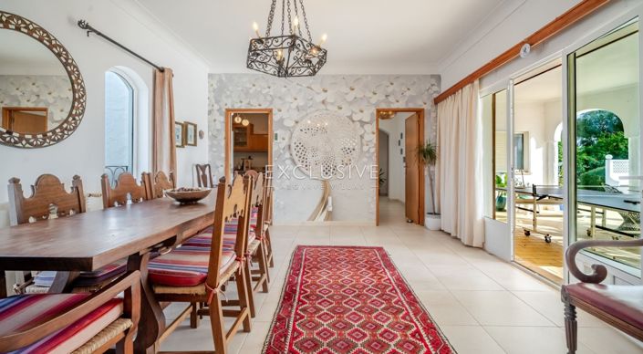Image No.10-6 Bed Villa for sale