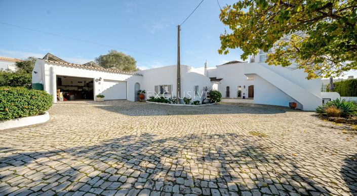 Image No.17-6 Bed Villa for sale