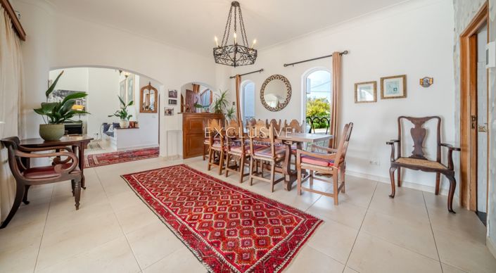 Image No.20-6 Bed Villa for sale