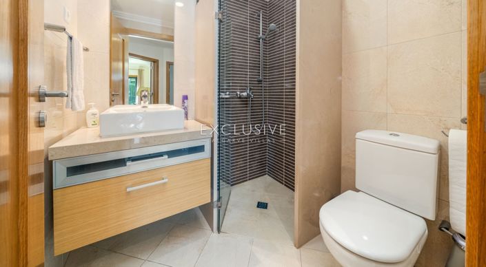 Image No.25-2 Bed Apartment for sale