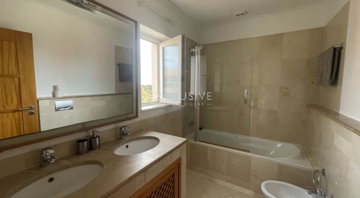 Image No.21-2 Bed Apartment for sale