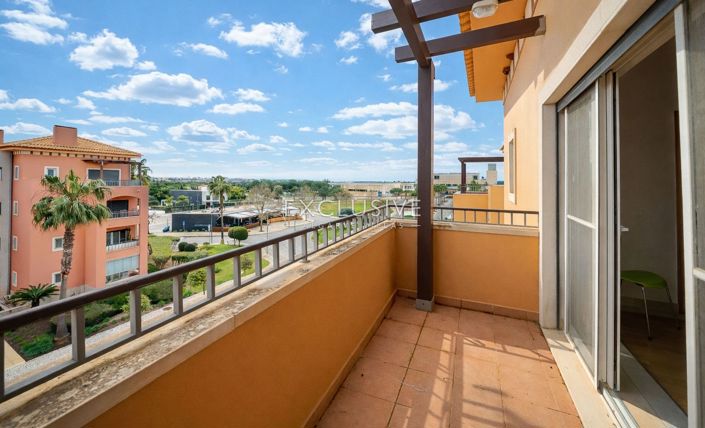 Image No.22-2 Bed Apartment for sale