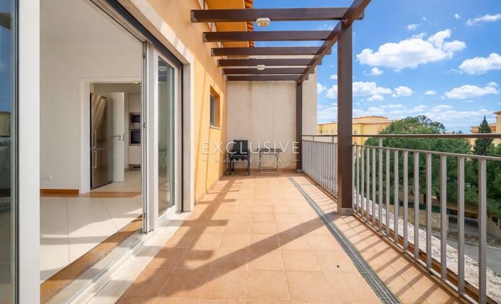 Image No.22-2 Bed Apartment for sale