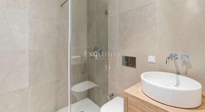 Image No.22-3 Bed Apartment for sale