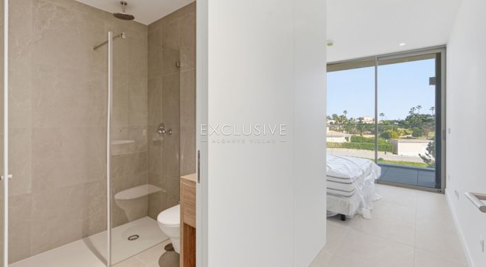Image No.23-3 Bed Apartment for sale