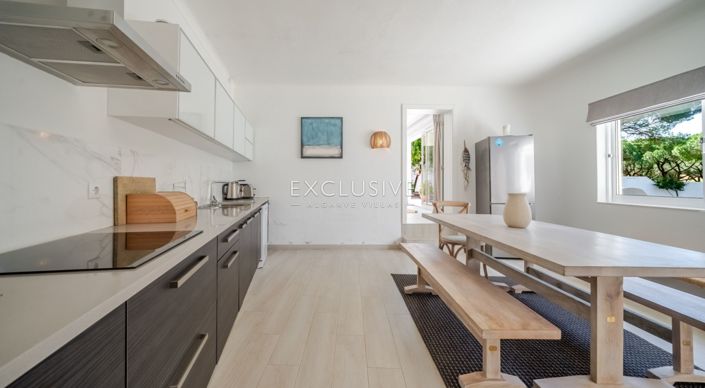 Image No.11-3 Bed Villa for sale