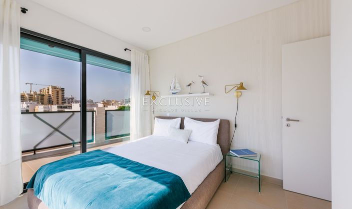 Image No.35-3 Bed Apartment for sale