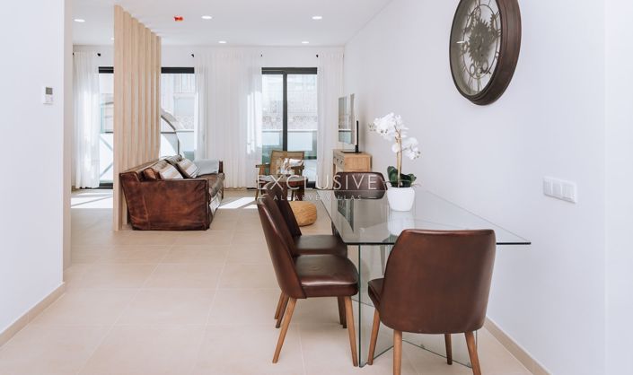 Image No.8-2 Bed Apartment for sale