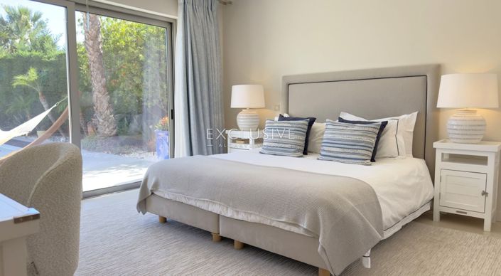 Image No.18-4 Bed Villa for sale