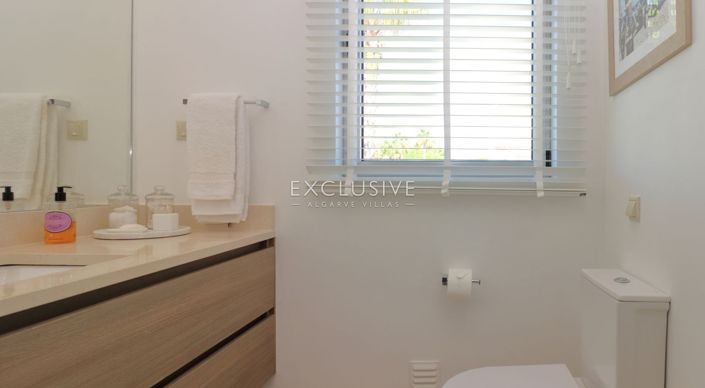 Image No.27-4 Bed Villa for sale