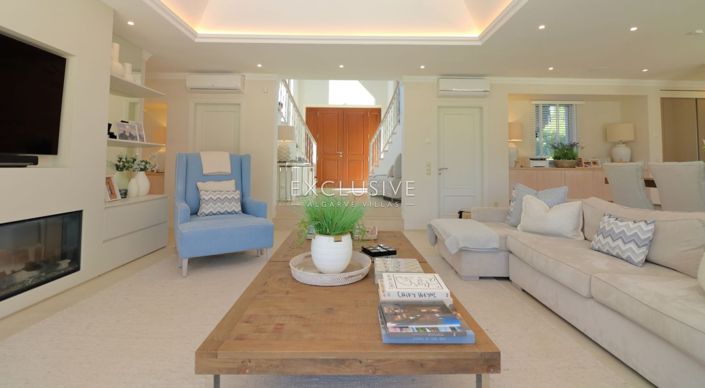 Image No.8-4 Bed Villa for sale