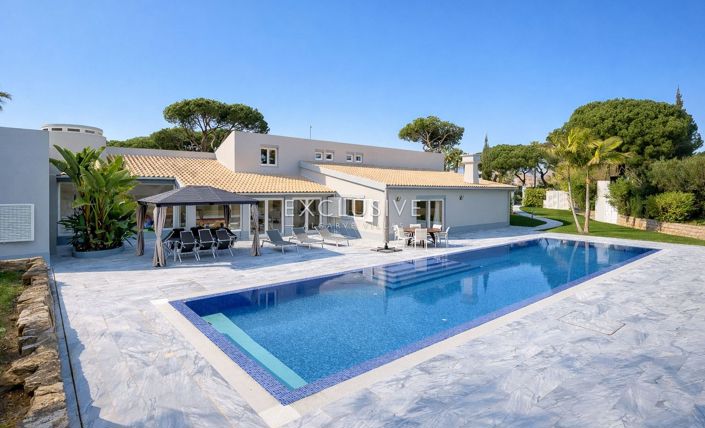 Image No.2-4 Bed Villa for sale