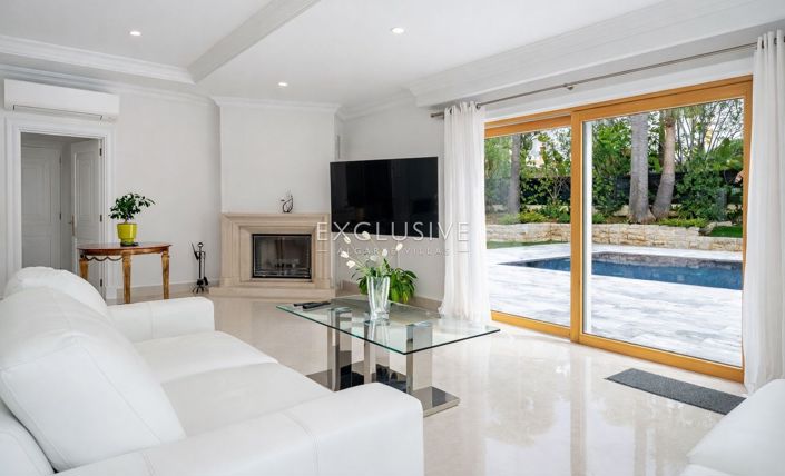 Image No.27-4 Bed Villa for sale