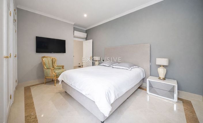 Image No.6-4 Bed Villa for sale