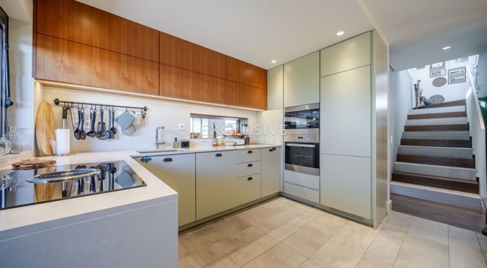 Image No.17-3 Bed Villa for sale