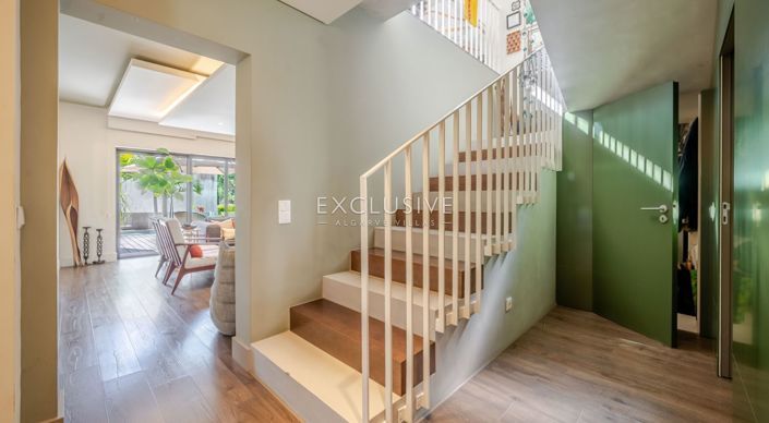 Image No.8-3 Bed Villa for sale