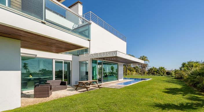 Image No.25-3 Bed Villa for sale