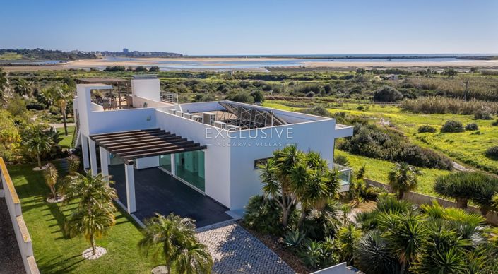 Image No.4-3 Bed Villa for sale