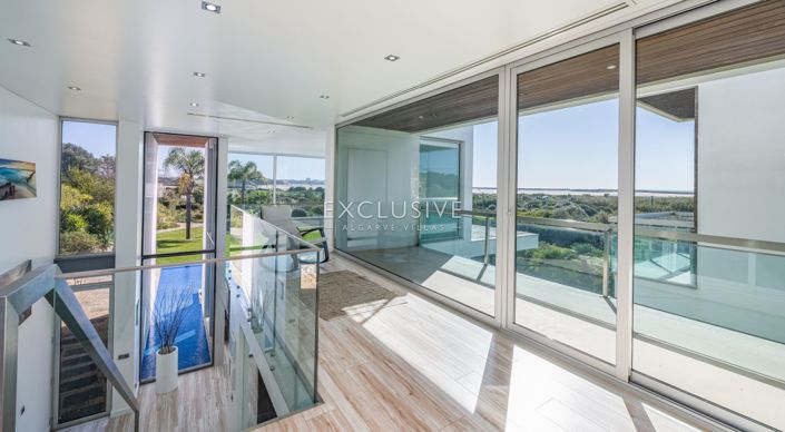 Image No.6-3 Bed Villa for sale