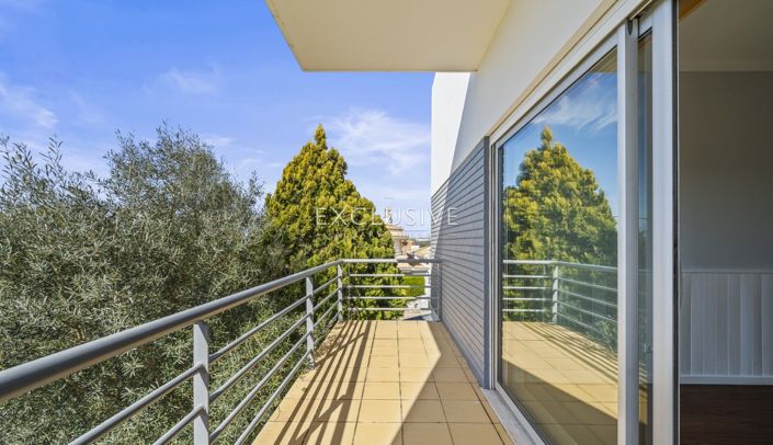 Image No.23-5 Bed Villa for sale