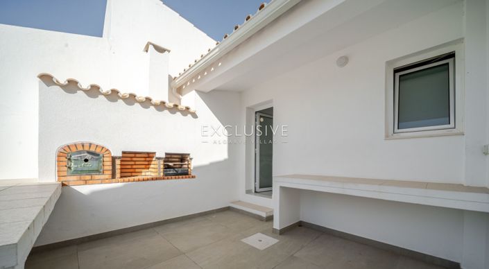 Image No.13-4 Bed Villa for sale