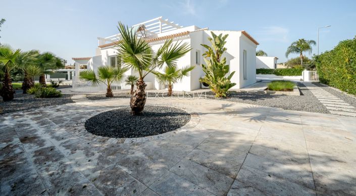 Image No.33-4 Bed Villa for sale