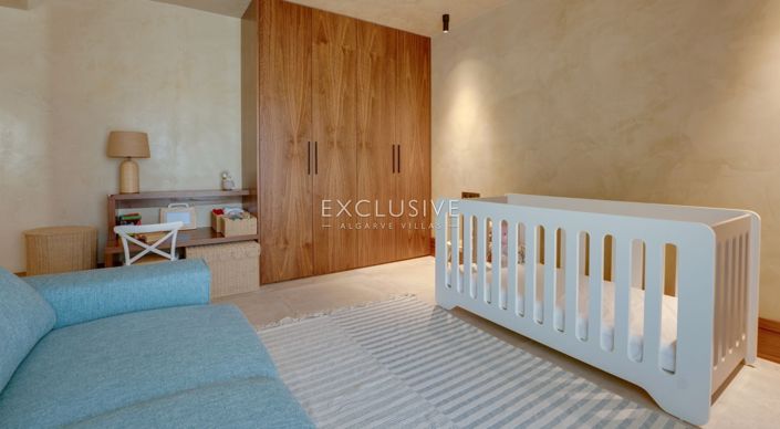 Image No.11-5 Bed Villa for sale