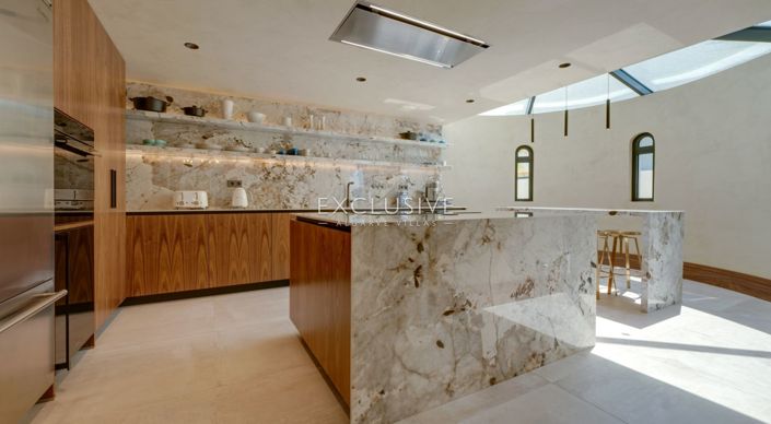 Image No.7-5 Bed Villa for sale